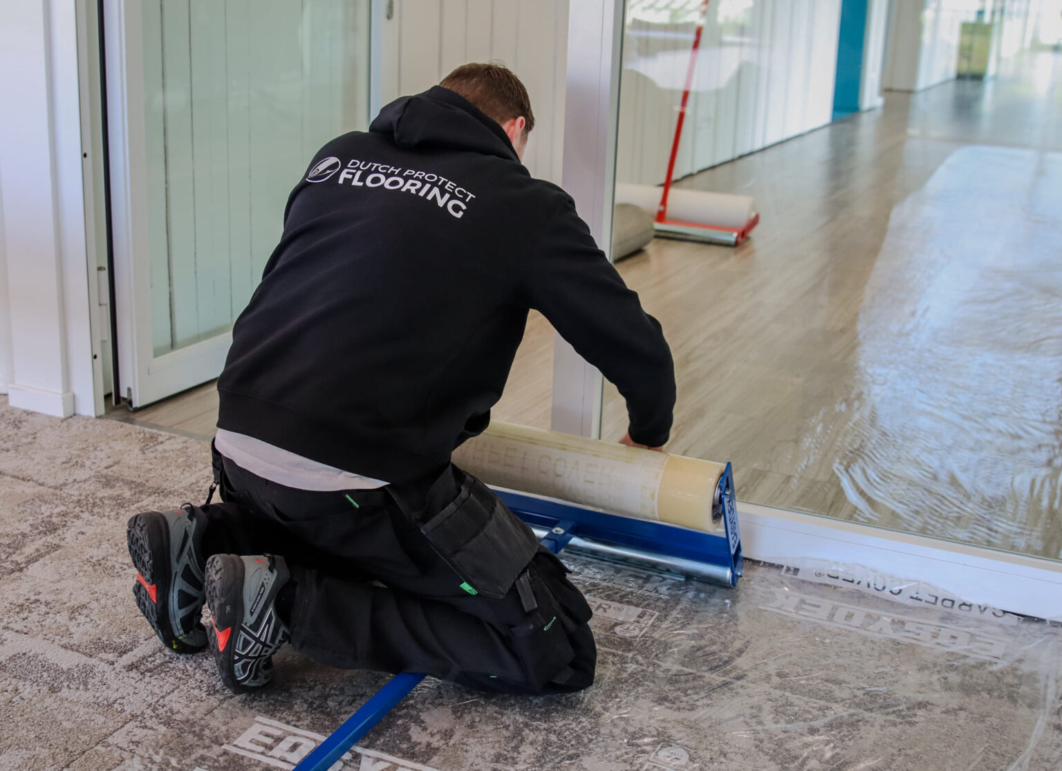 De tijdelijke vloer- en trapbeschermingsspecialist